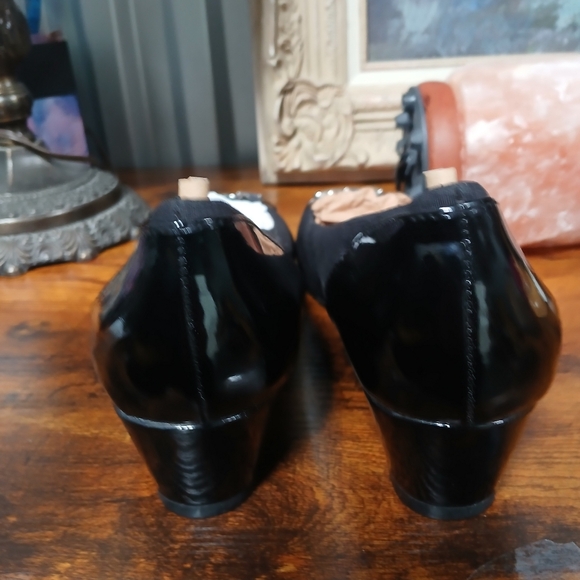 Life Stride Black Kitten Wedge 9.5 W Heels - Picture 8 of 11